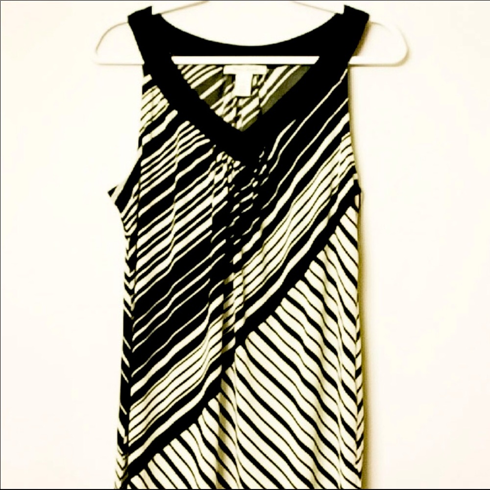 Whit House Black Market Dress Sz.large stripe design *nice condition *